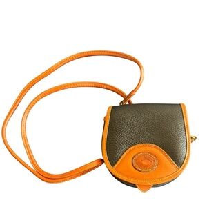 Vintage Dooney & Bourke AWL Black & Tan Leather Saddle Crossbody Bag